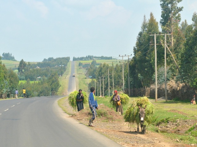 Road from Blue Nile Gorge to Addis Ababa, Ethiopia