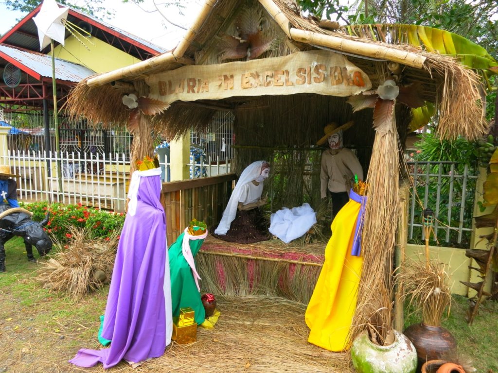 Christmas installation around Padre Burgos