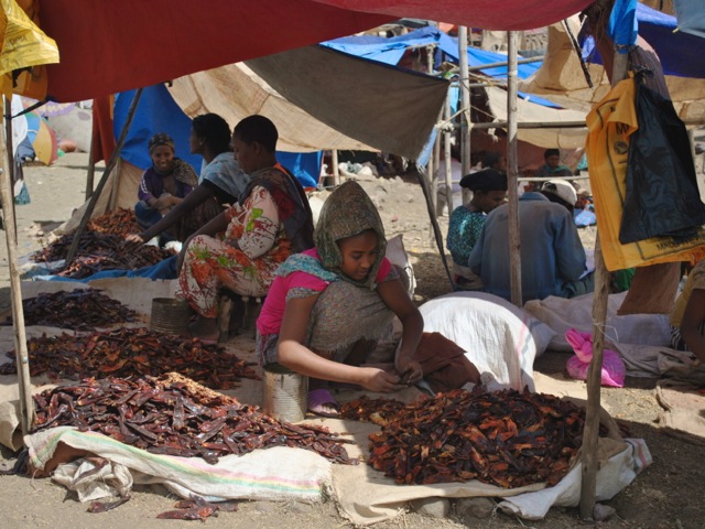 Selling chili peppers, Lalibela market, Ethiopia