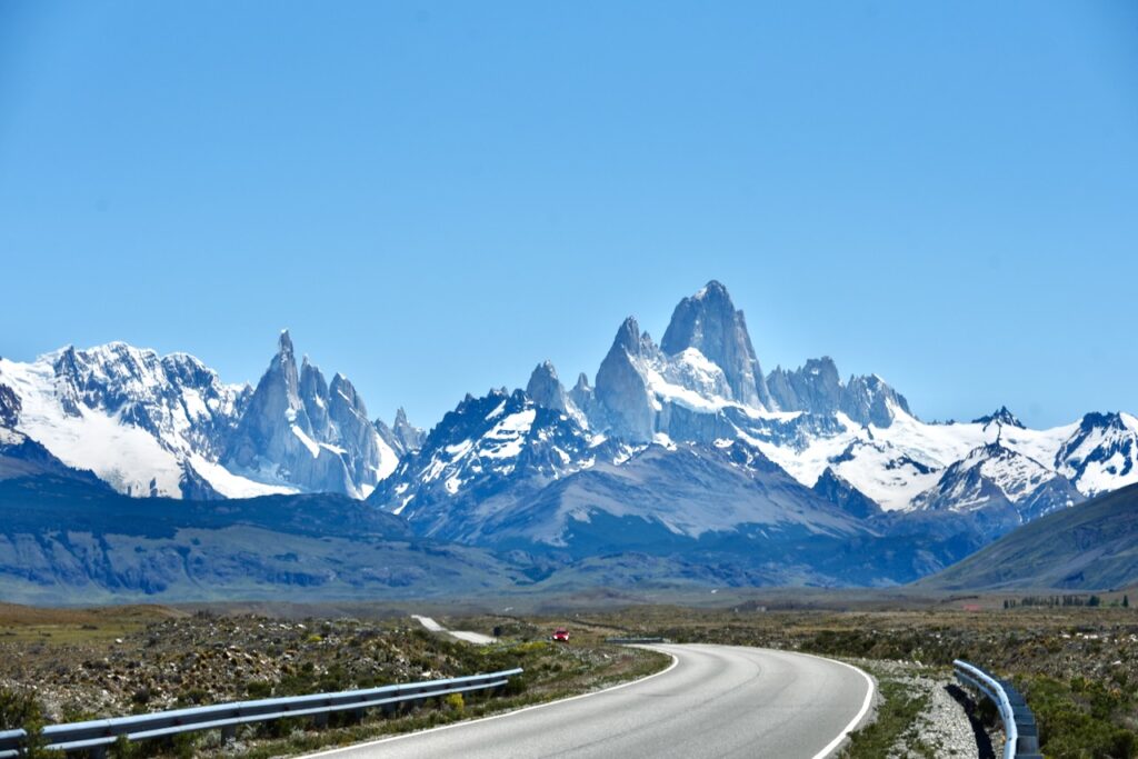Fitz Roy mountain and the road to El Chalten, Argentina