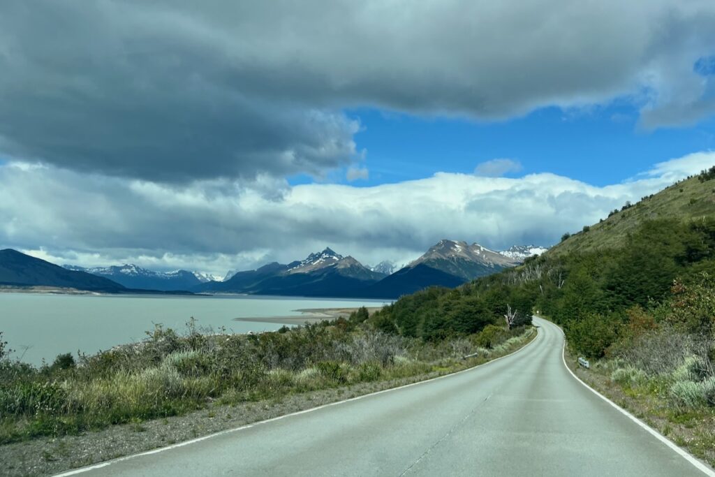 Road to Perito Moreno Glacier, Los Glaciares National Park, Argentina