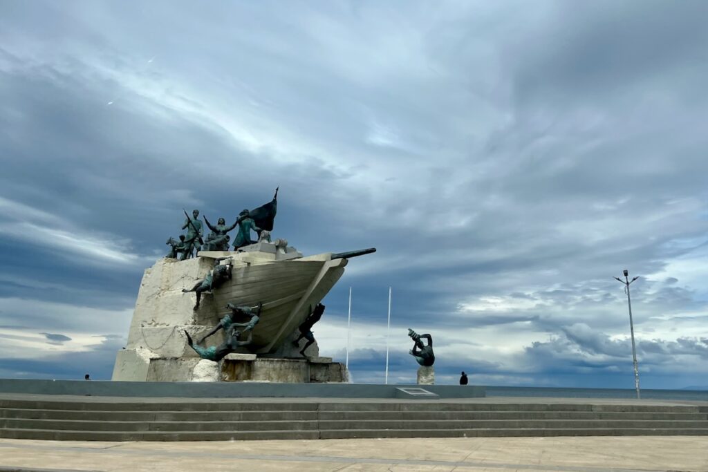 Monumento a los Tripulantes de La Goleta Ancud, the boat that claiming straight of Magellan for Chile