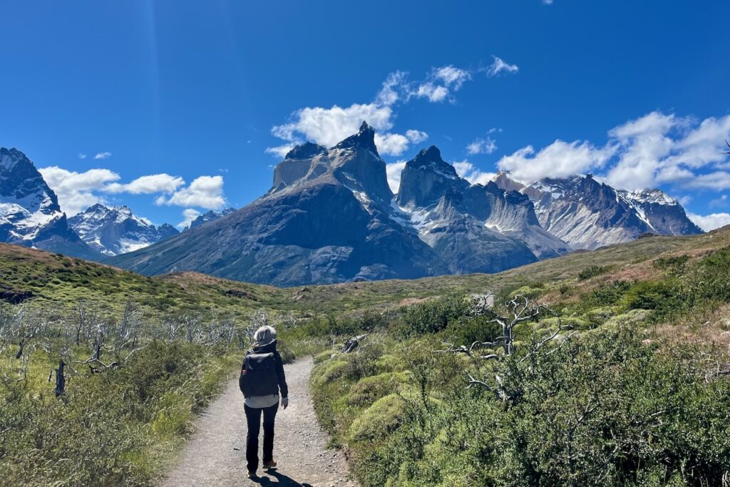 Cuernos lookout trail, Torres del Paine, Chile