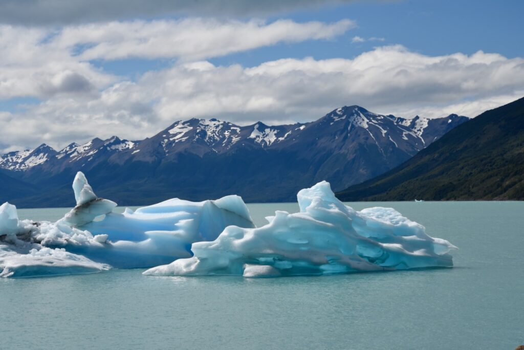 Floating pieces of ice that broke off glacier, Perito Moreno, Argentina