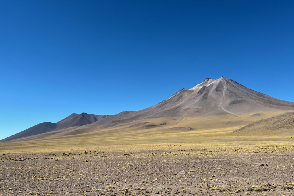 Miniques volcano, Atacama, Chile