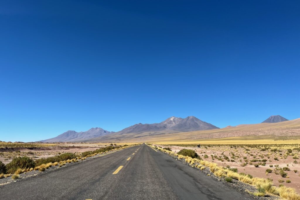 Views along ruta 23 in Atacama, Chile